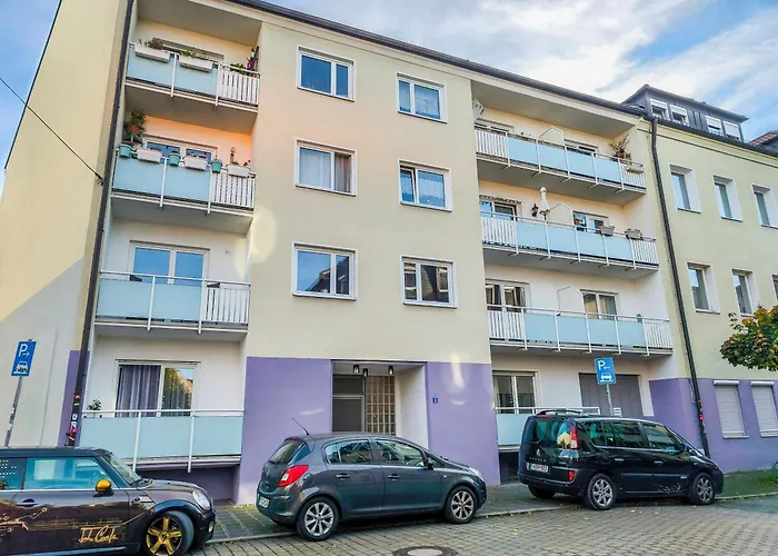 Luxus Im Zentrum Nuernbergs, Nahe Messe, Mit Balkon & Parkplatz, Naehe Playmobilfunpark, Self-check-in *